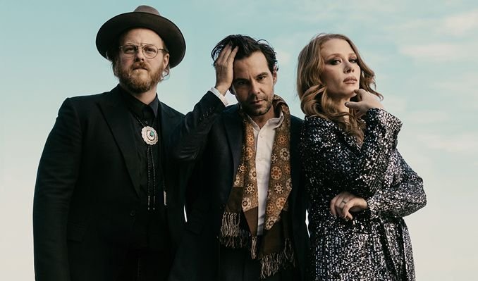 The Lone Bellow – Love Songs For Losers Tour